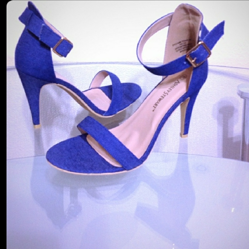 1hr sale Ashley Stewart Denim heels wide width
